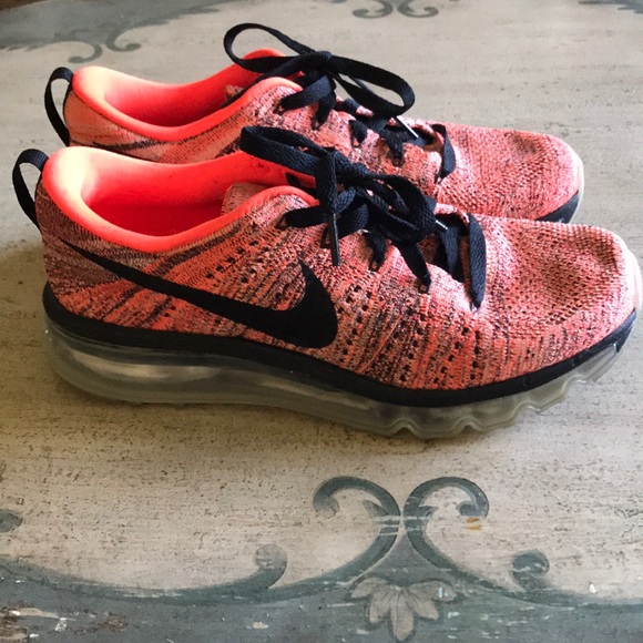 Nike Shoes - Women’s Nike flyknit air max size 8